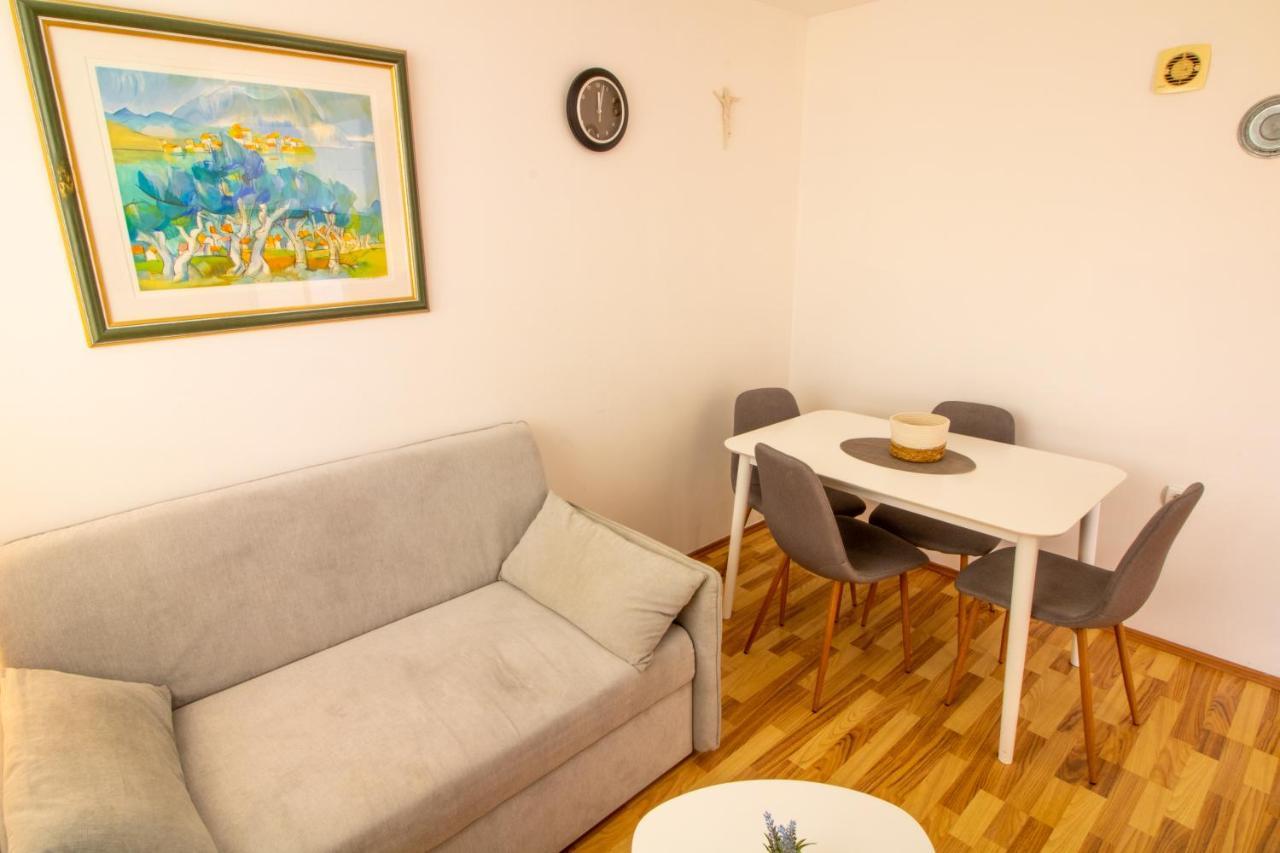 Apartment Damir With Balcony In Quiet Area Baska  Exterior photo