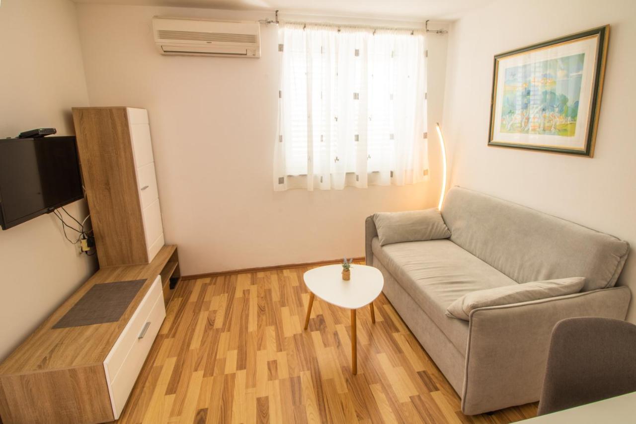 Apartment Damir With Balcony In Quiet Area Baska  Exterior photo